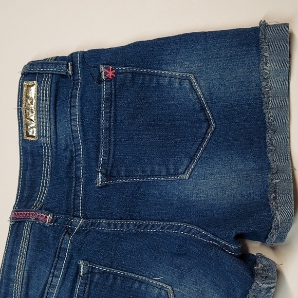 Tommy Bahama Girl's Size 8 Shorts Denim Jean Blue Rolled Hem Distressed - Picture 6 of 7